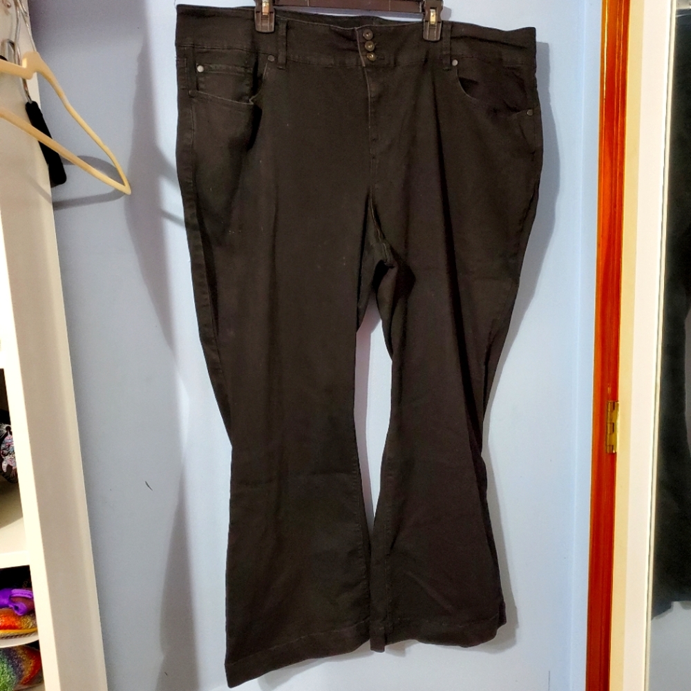 Torrid denim black jeans 28S petite